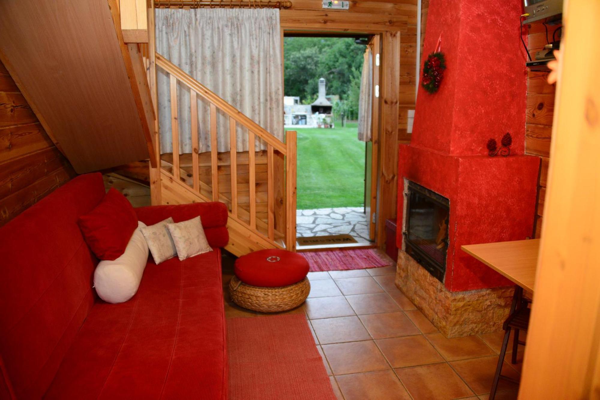 Agroktima Armonia Guest House Karpenisi Exterior photo